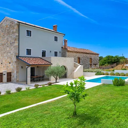 Villa Vitassi *