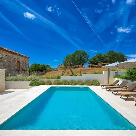 Vitassi Villa